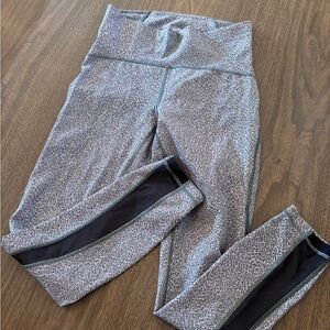Lulu size 6 legging